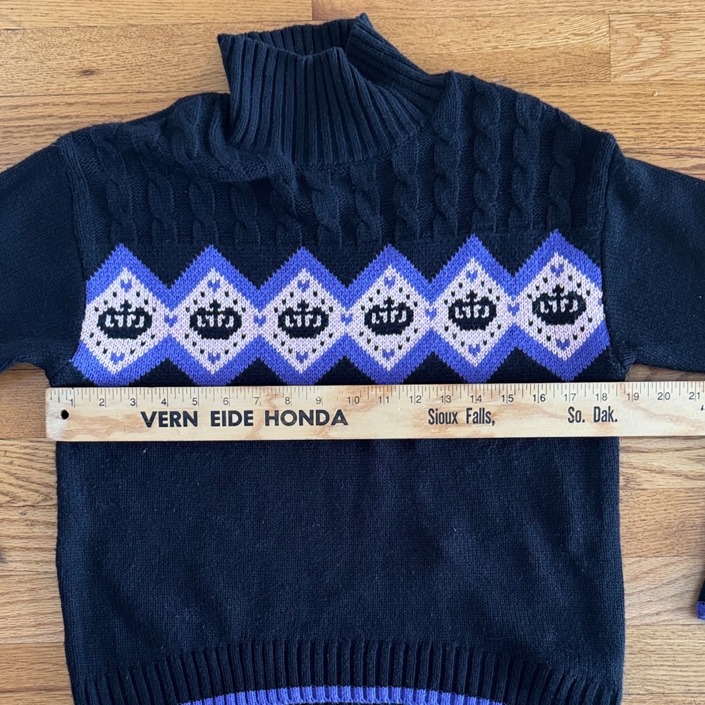 Juicy by Juicy Couture Black and Purple Turtleneck Sweater - Picture 5 of 8